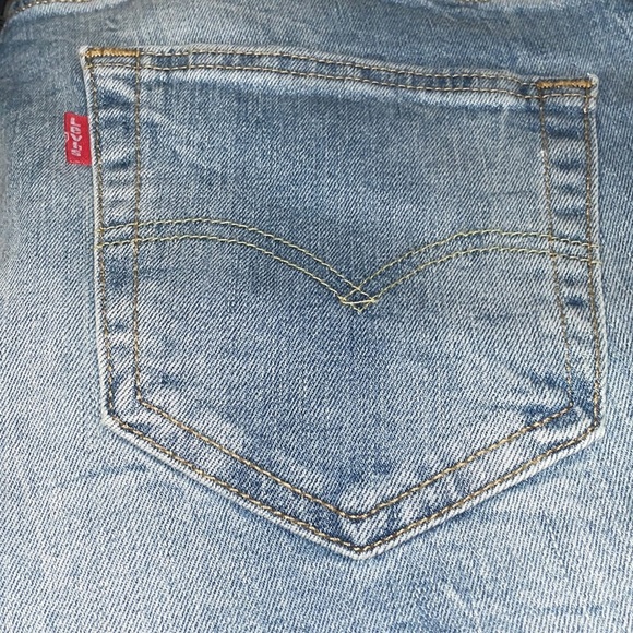 Levi's® Water<Less™ Men's 511™ Slim Fit Jeans – Stretch - Picture 5 of 9